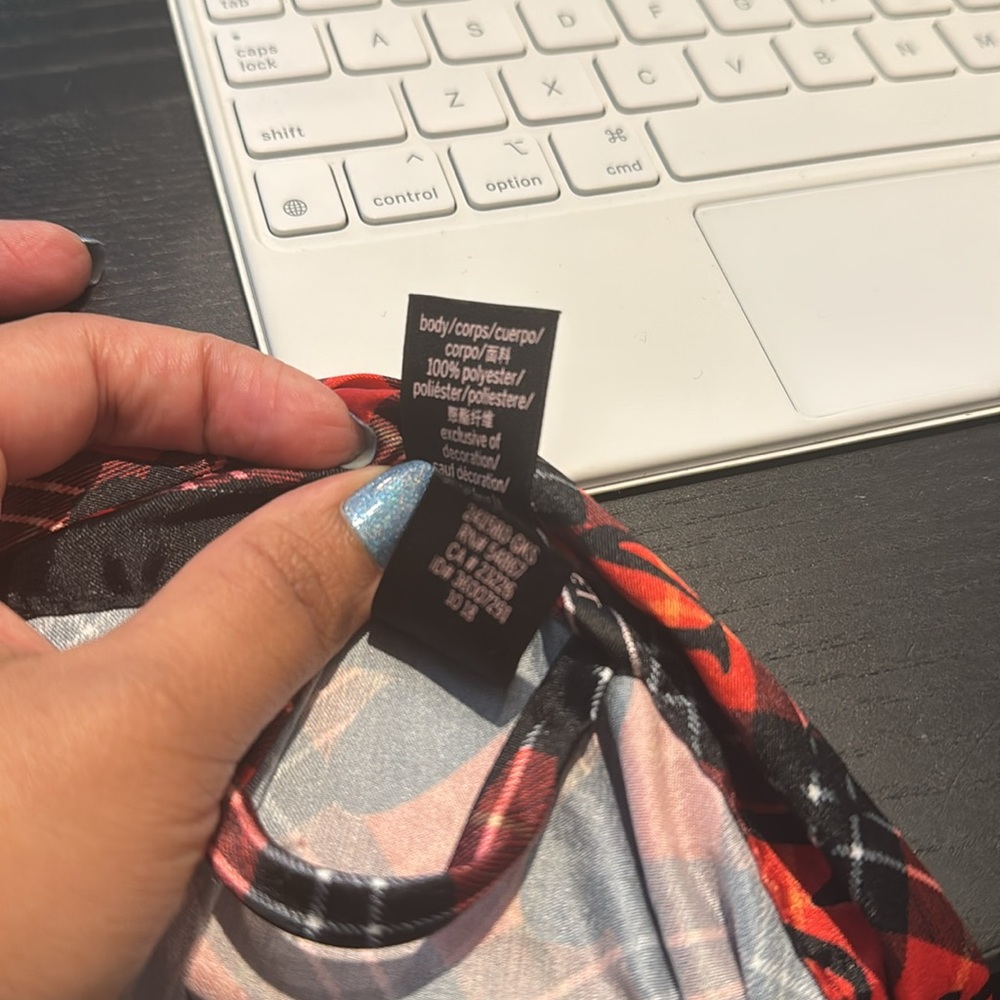 Victoria Secret Checkered Print Robe - Picture 5 of 5